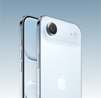 iPhone Air, màu xanh da trời, vỏ ngoài mặt sau có góc cạnh, hệ thống camera Fusion ở phần nhô lên phía trên cùng, nút Điều Khiển Camera, vỏ ngoài mặt bên phía trước, thiết kế màn hình toàn phần, nút tác vụ và nút âm lượng